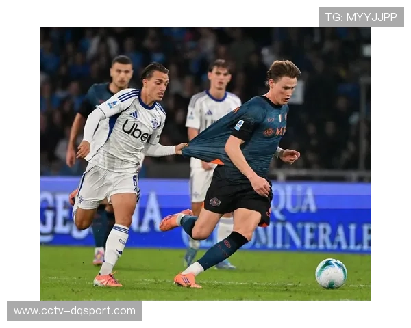 科莫主帅点燃冬奥圣火，足球与冬奥盛事交汇