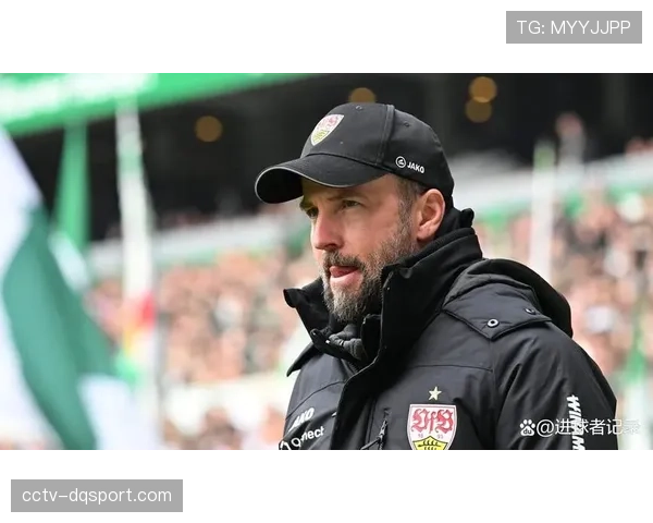 斯图加特主帅赫内斯谈球队防守进步：关键在于整体移动